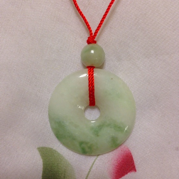 🌹The luck Jade buckle necklace is real jade,🌹