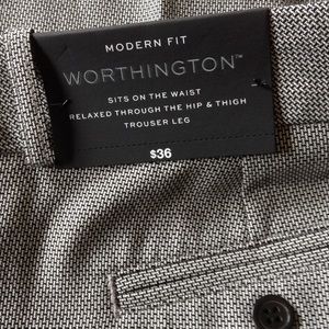 Reposhing Tag says size 18 fits like a size 16