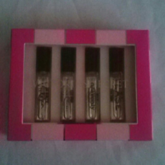 Victoria's Secret Perfume set!