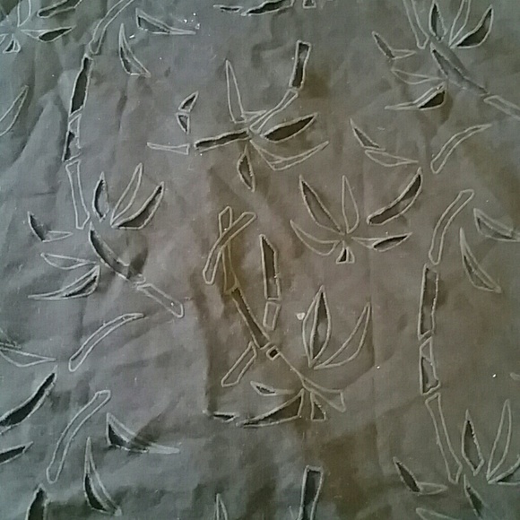 SOLD IN A BUNDLE! - Picture 2 of 4