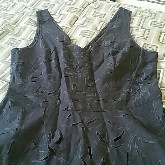 SOLD IN A BUNDLE! - Picture 3 of 4