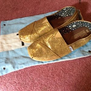 Real authentic toms gold glitter shoes