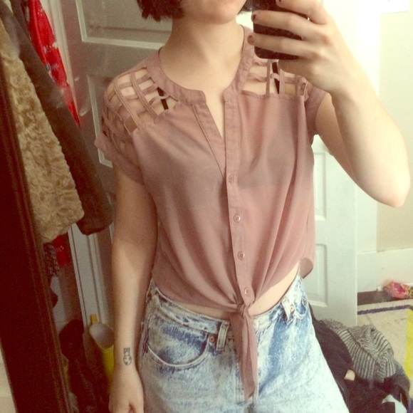 Forever 21 Tops - ❤️FREE GIFT WITH BUNDLE❤️