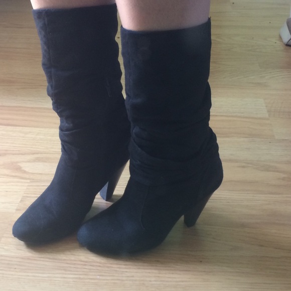 Black boots