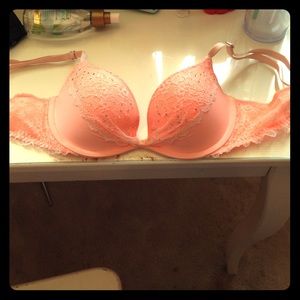 Victoria secret bra
