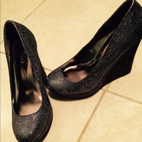 Charlotte Russe grey sparkly and suede wedges