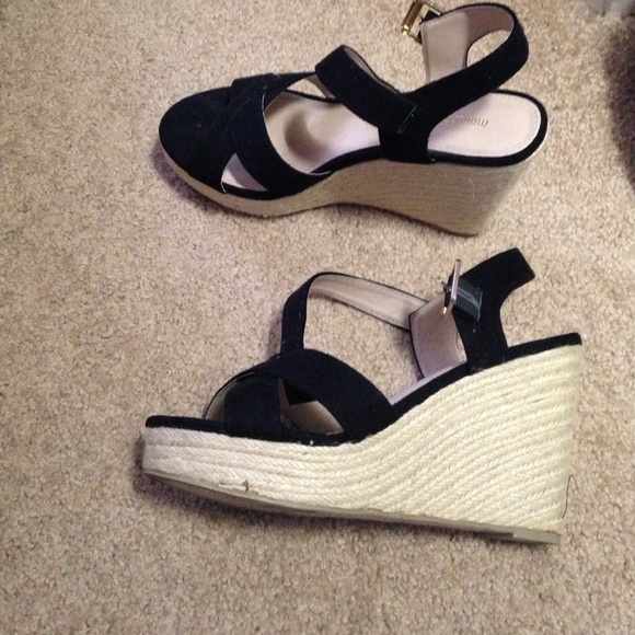 Shoes - Wedges