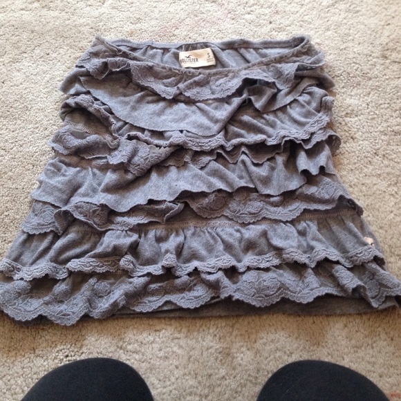 Cute hollister top