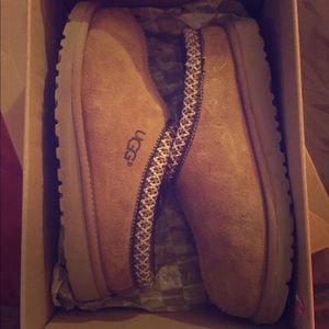 Tasman UGGS kids 3