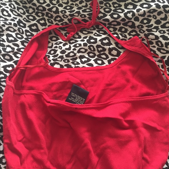 Never worn Cherry red tie around the neck halter - Picture 3 of 4
