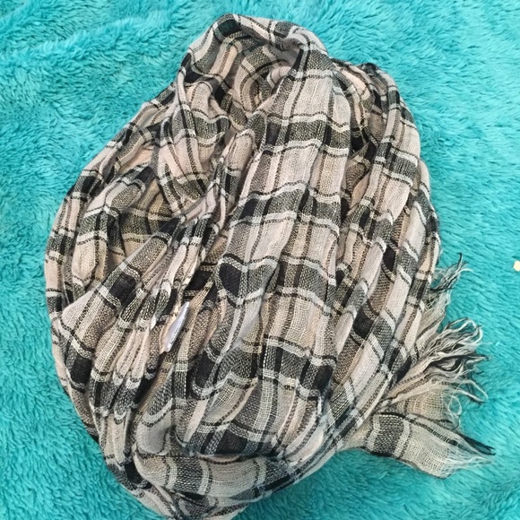 Scarf bundle! - Picture 2 of 4