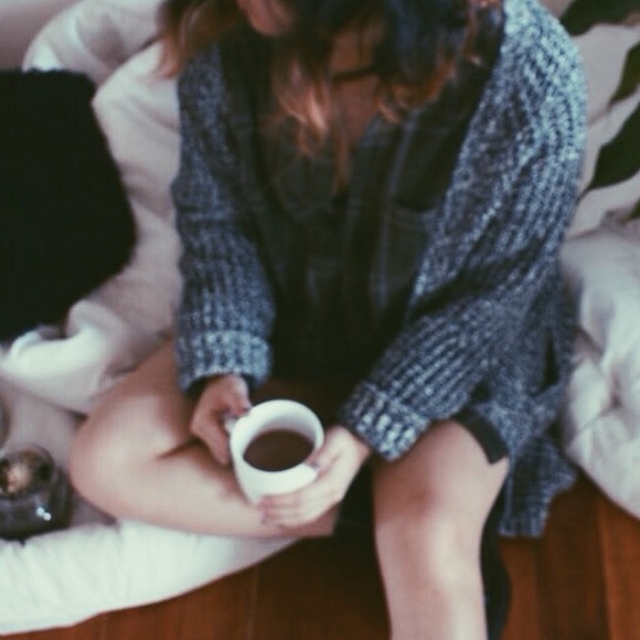 American eagle salt and pepper cardi