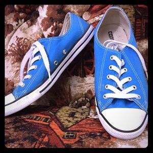 converse shoes