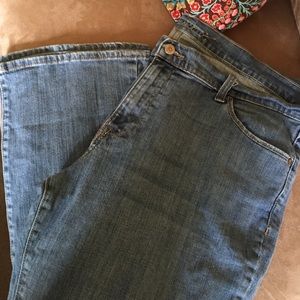 Sweetheart Jeans