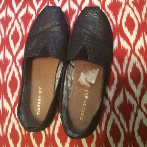 Adorable sparkly black Madden Girl flats
