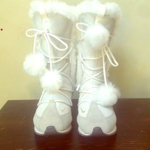 Nike snow /city boots