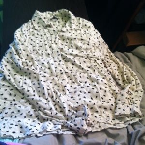 White collared blouse with black hearts