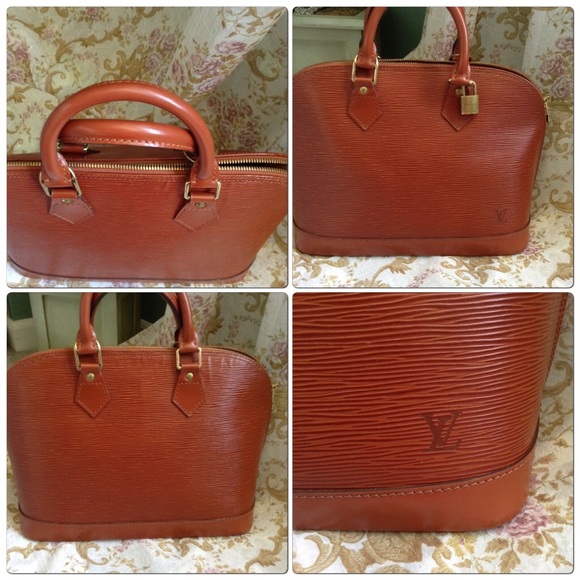 ♥️SOLD♥️✨LOUIS VUITTON EPI ALMA BAG✨
