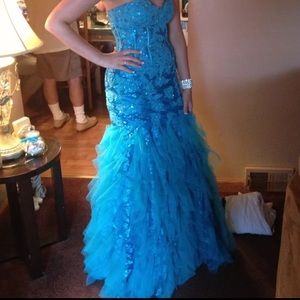 Blue Javoni Prom Dress
