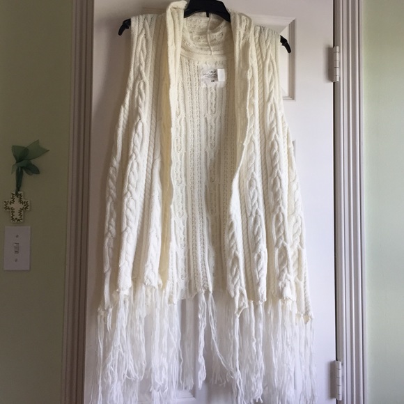NWOT H&M vest