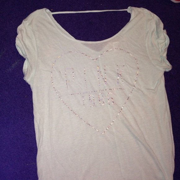 Light blue light material PINK shirt