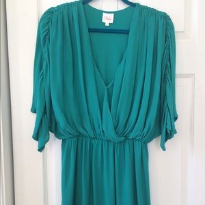 SOLD Parker 3/4 length sleeve dress