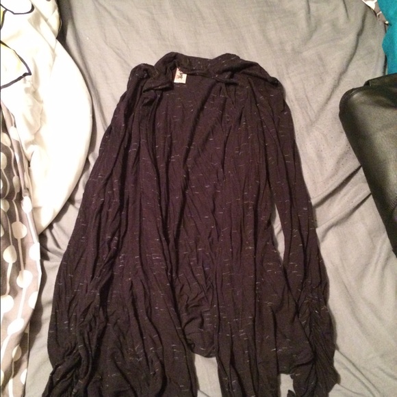 1X thin black and grey cardigan