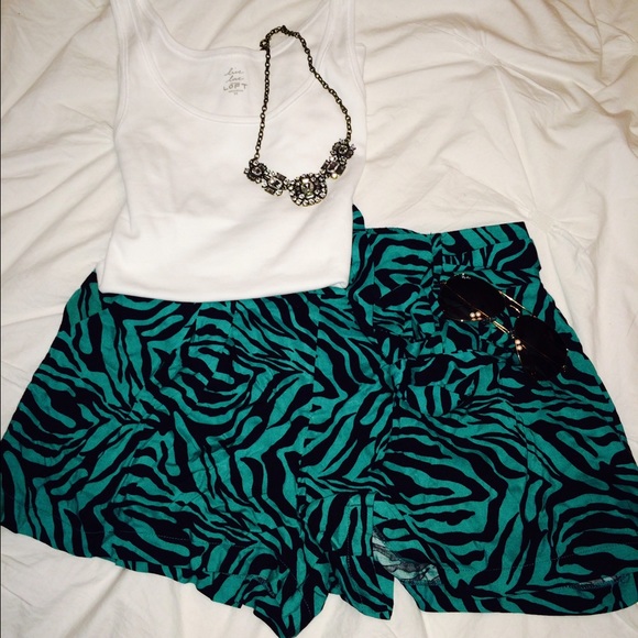 Zebra shorts