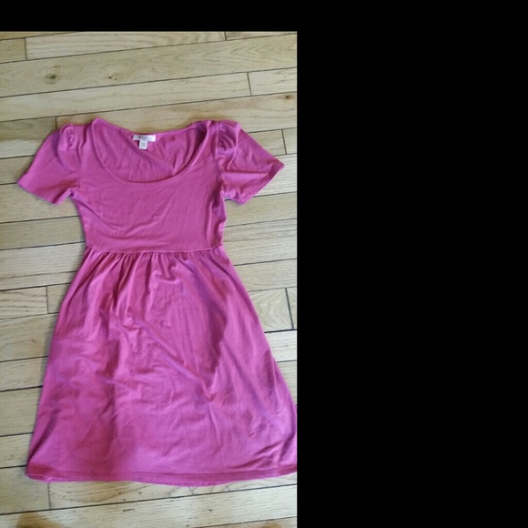 Mini hot pink t-shirt dress