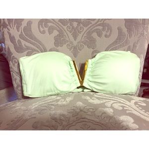 VS bikini top, size small