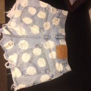 LEVI's cut offs 😍