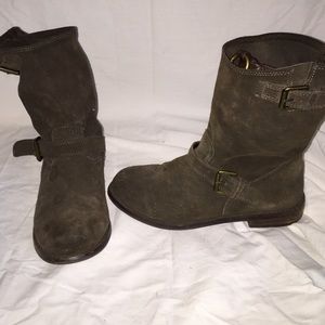 WORN ONCE! Brown suede report booties!
