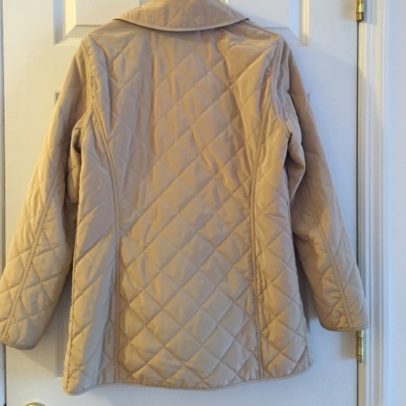 Lightweight jacket - Picture 2 of 2