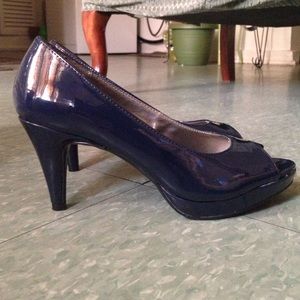 Navy Blue Bandolino Heels