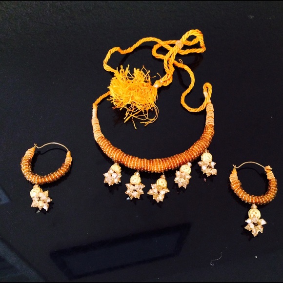 Gold Plated beads Indian style Necklace w/Earings