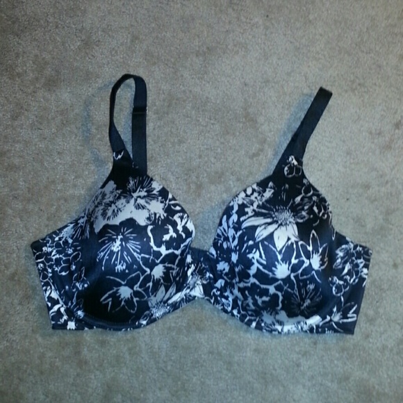 36D Maidenform Lilyette bra