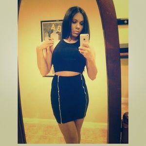 Bebe XS Black Mini Skirt with Gold Zippers