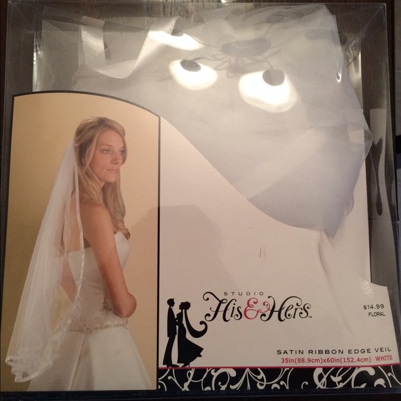 Satin Ribbon Edge Veil