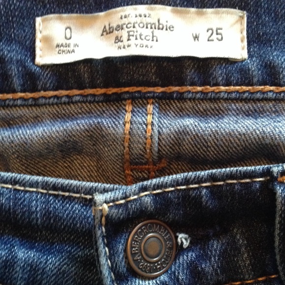 A&F jeans - Picture 3 of 3