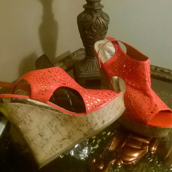 Sold in bundle-Orange-Cork bottomed peep toes - Picture 1 of 4
