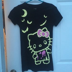 Hello Kitty Tee