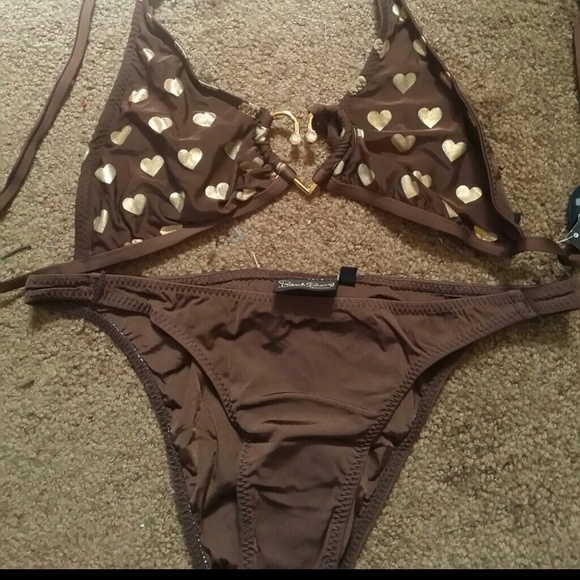 SOLD ON Ⓜ Beach Bunny Bikini