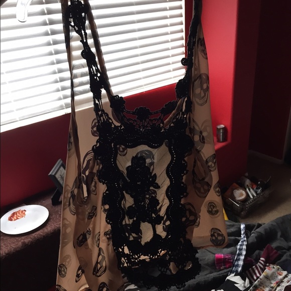 Skull tank top