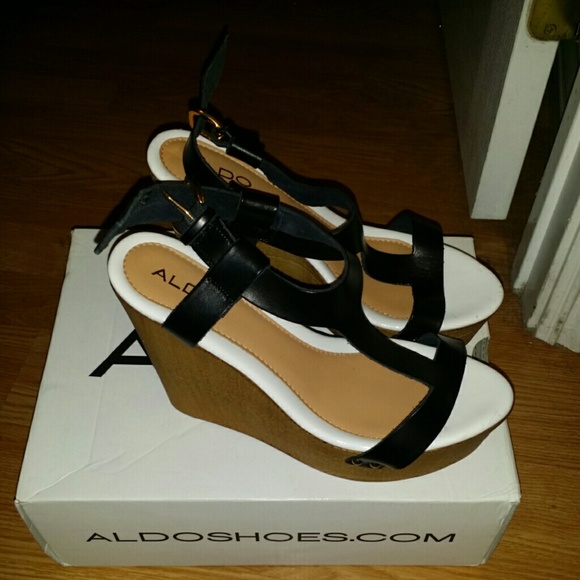 Aldo wedges..