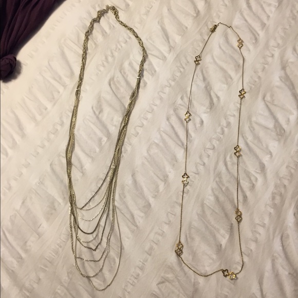 Retired Stella and Dot necklace.