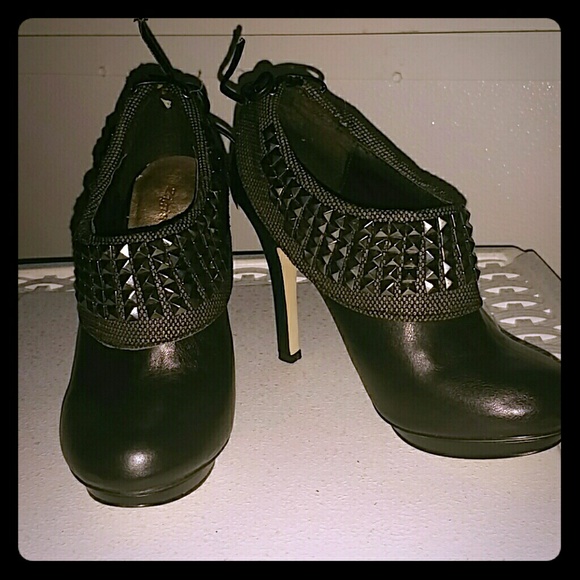 Black heel studded bootie.