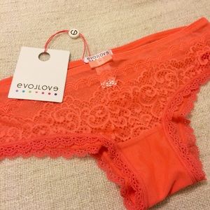 NWT Lingerie Underwear Panties Coral Lace