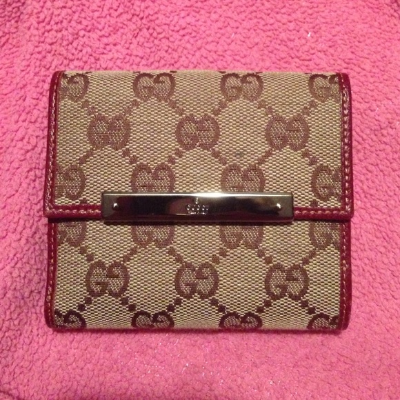 Gucci Swing leather Wallet