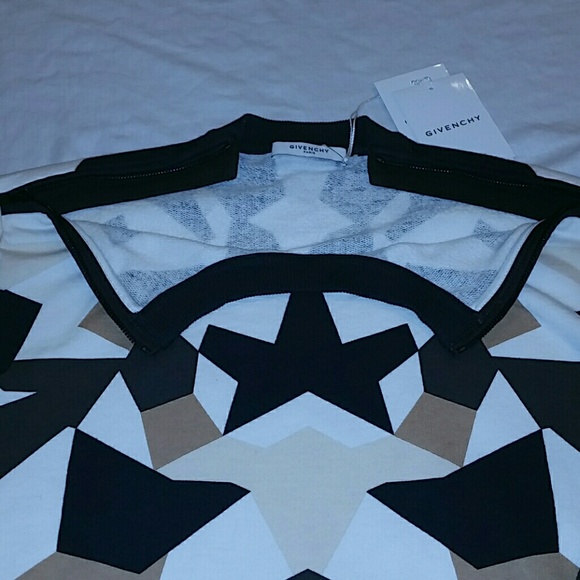 🚫TRADED🚫 💯 AUTHENTIC Givenchy Patchwork Top - Picture 2 of 4