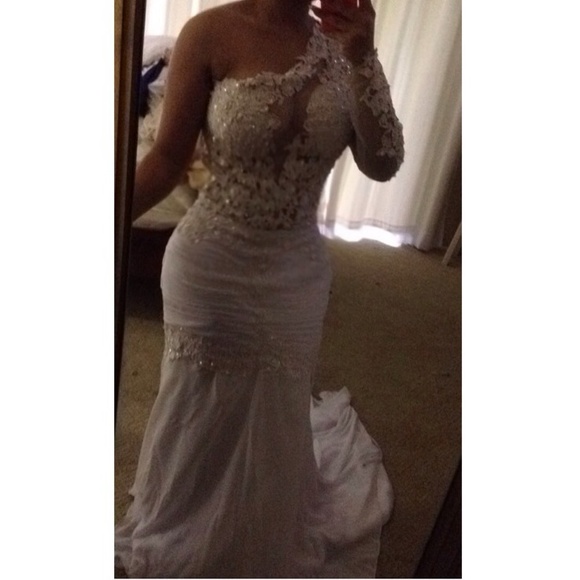 white Prom dress - Picture 4 of 4